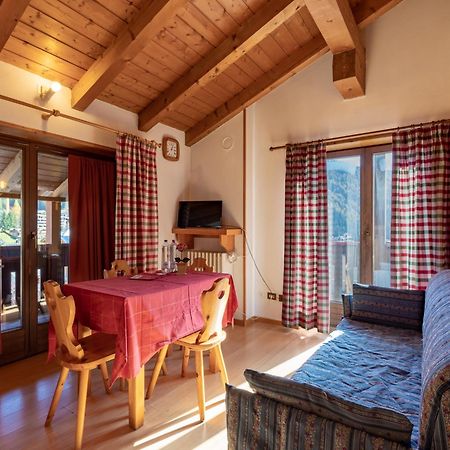 Residenza 3-Tre Aparthotel Madonna di Campiglio Luaran gambar