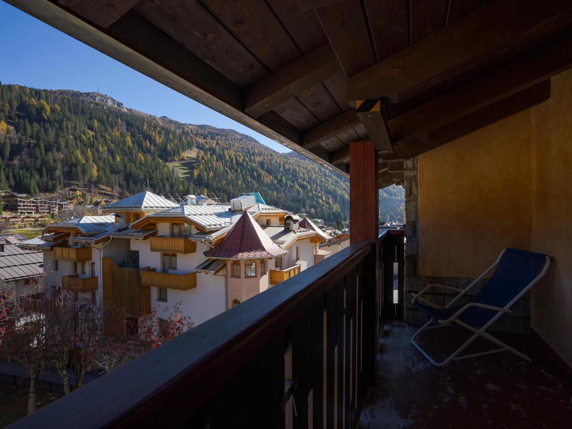 Residenza 3-Tre Aparthotel Madonna di Campiglio Luaran gambar